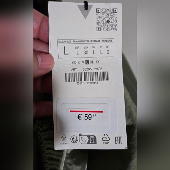 NWT Zara Water Repellent Distressed Boxy Bomber Jacket Size L - Picture 12 of 12